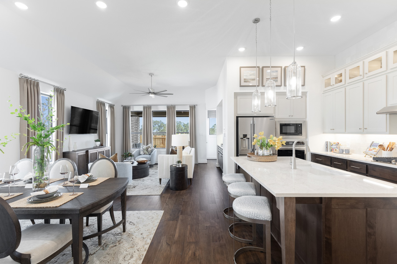 SAT-Prominence-ESCA-R011